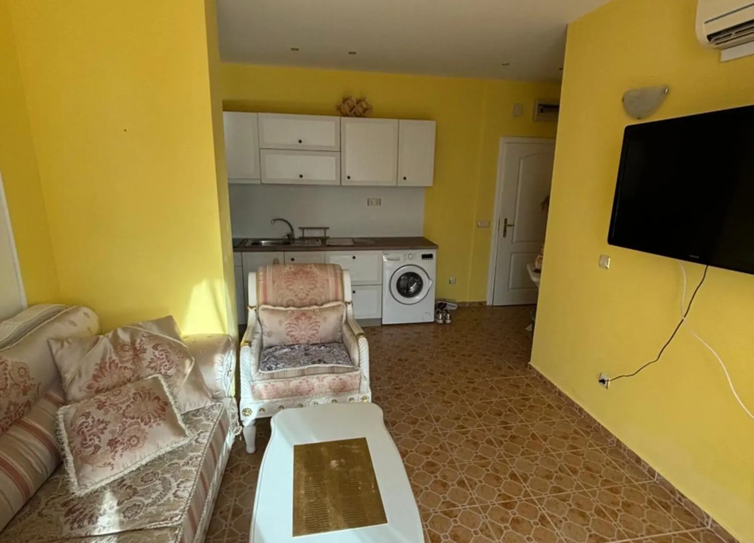 Amore Apart Apartments بورغاس 0*,